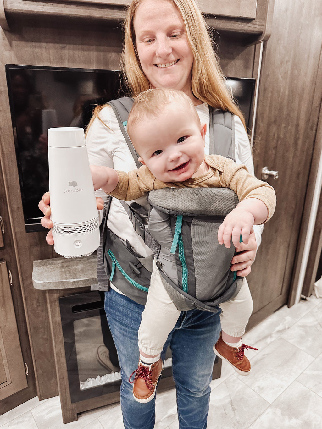 Junobie Formula & Breastmilk Bottle Warmer & Cooler Cup